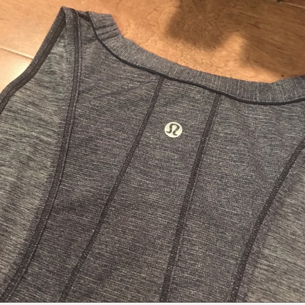 Lululemon Tank - Picture 5 of 5